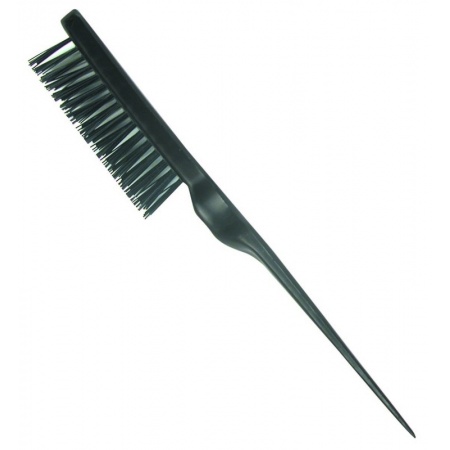 black_teasing_brush